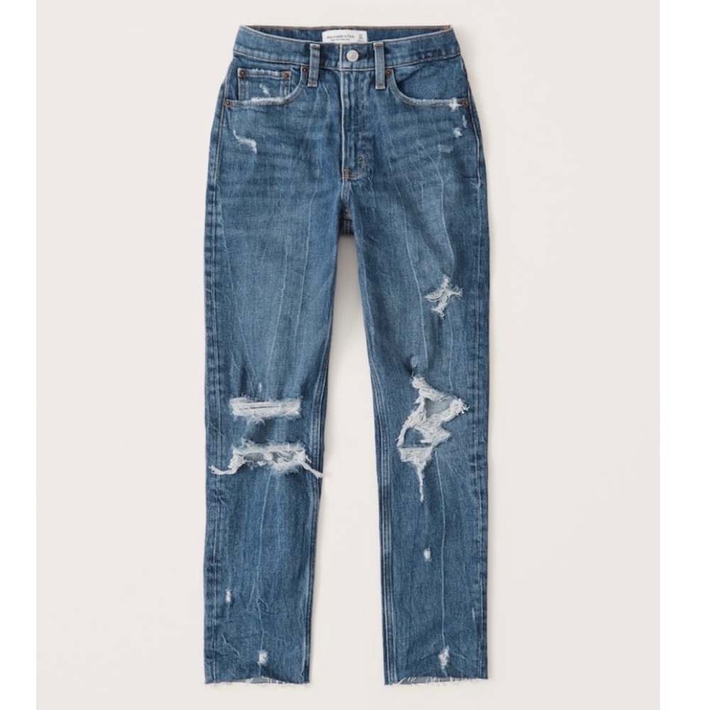 Abercrombie & Fitch High Rise Curve Love Mom Jeans